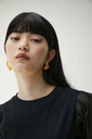 AZUL BY MOUSSY ASYMMETRY ACRYL EARRINGS アズールバイマウジー アクセサリー・腕時計 その他のアクセサリー・腕時計 イエロー ブラウン ブルー