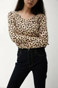 【SALE／50%OFF】AZUL BY MOUSSY NUDIE 2WAY LEOPARD KNITII アズールバイマウジー トップス ニット ベージュ グレー