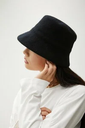 【SALE／60%OFF】AZUL BY MOUSSY FELT MATERIAL BUCKET HAT アズールバイマウジー 帽子 その他の帽子 ブラック グレー