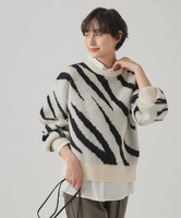 【SALE／30%OFF】SHOO・LA・RUE 【一枚でコーデの主役に】ふわふわアニマル柄ニット シューラルー トップス ニット ホワイト ブルー ブラウン