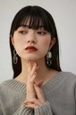 AZUL BY MOUSSY バイカラーフェイクレザーピアス アズールバイマウジー アクセサリー・腕時計 その他のアクセサリー・腕時計 ホワイト ブルー