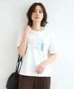 【SALE／64%OFF】INDIVI 【洗える/コットン100%】フォトTシャツ インディヴィ トップス カットソー・Tシャツ ホワイト グレー ブラック ブルー