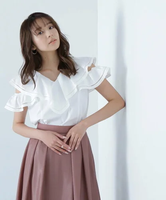 【SALE／60%OFF】NATURAL BEAUTY BASIC ハシゴレースVネックラッフルブラウス ナチュラルビューティベーシック トップス シャツ・ブラウス ホワイト ブラック オレンジ