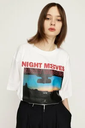 【SALE／20%OFF】SLY OVERSIZE PHOTO PRINT Tシャツ スライ トップス カットソー・Tシャツ ホワイト ブラック パープル ブルー グレー【送料無料】