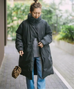 Spick & Span DESCENTE ALLTERRAIN 81 別注 WARM COAT スピックアンドスパン ジャケット・アウター ダウンジャケット・ダウンベスト ブラック【送料無料】