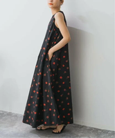 Spick & Span 《予約》Higuchi *S フワラープリントワンピース スピックアンドスパン ワンピース・ドレス ワンピース ブラック【送料無料】