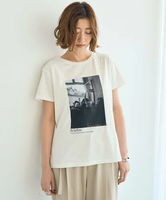 YECCA VECCA フォトプリントTee イェッカヴェッカ トップス カットソー・Tシャツ ブラック ホワイト【送料無料】