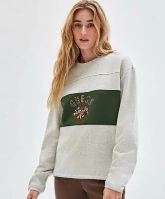 GUESS (W)Deer Crewneck Sweater