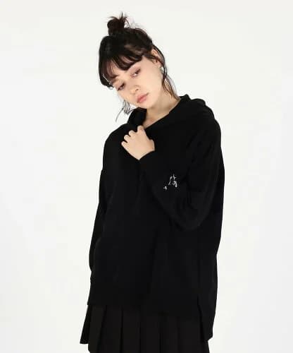 To b. by agnes b. WEB限定 WU88 HOODIE ニューマカロンカラーフーディー