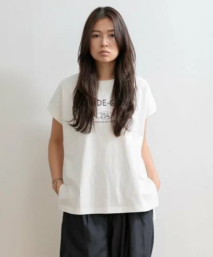 AMERICAN RAG CIE ロゴフレンチスリーブTシャツ