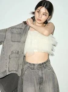 LILY BROWN ラッフルチュールビスチェ