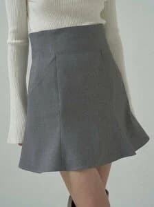 SNIDEL ヘムフレアスカショーパン