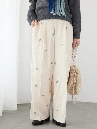 Te chichi 刺繍コーデュロイパンツ