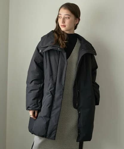 YECCA VECCA 中綿ミドル丈スタンドコート