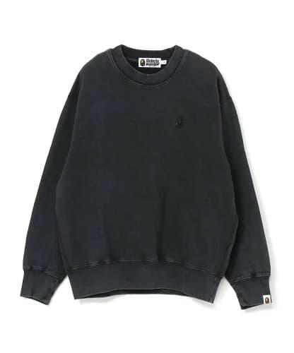 A BATHING APE GARMENT DYE ONE POINT RELAXED FIT CREWNECK SWEATSHIRT