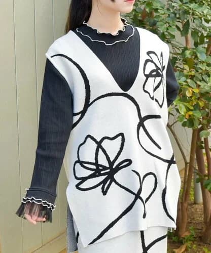 axes femme フラワージャガード柄ニットベスト