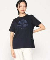 TOMMY HILFIGER (W)TOMMY HILFIGER(トミーヒルフィガー)レギュラーバーシティクレストクルーネックTシャツ トミーヒルフィガー トップス カットソー・Tシャツ ネイビー ホワイト【送料無料】