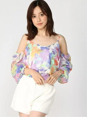 GUESS (W)BLOOMS OPEN-SHOULDER TOP