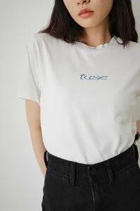 AZUL BY MOUSSY WAVY FONT LOGO TEE