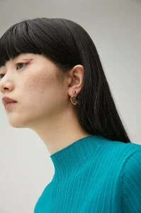 AZUL by moussy THICK HEART EARRINGS