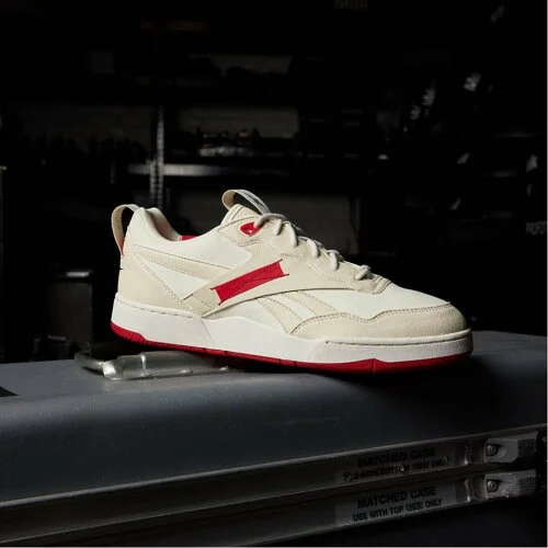 Reebok ミルクメイクアップ BB 4000 II ヴィーガン