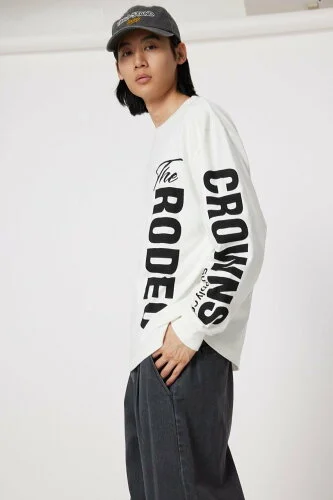 RODEO CROWNS WIDE BOWL アームロゴロングスリーブTシャツ