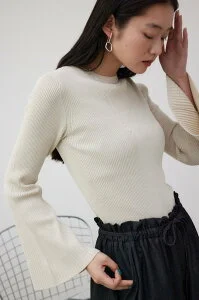 AZUL BY MOUSSY フレアスリーブリブニット