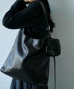 HARE ポーチツキショルダーBAG