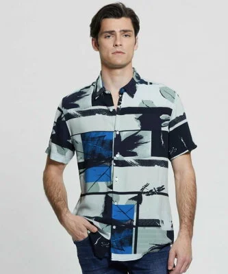 GUESS 半袖 シャツ (M)SS Eco Rayon Palm Collage