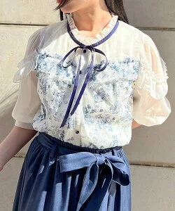 axes femme トワルドジュイ風レースプルオーバー