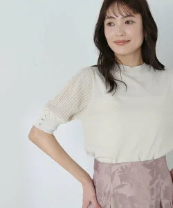 NATURAL BEAUTY BASIC ハイネックシアープリーツスリーブニット