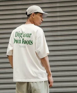 NUMERALS 【NUMERALS】ドライライトプリントTシャツ