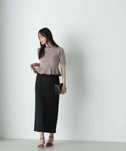 NATURAL BEAUTY BASIC カルゼスリットナロースカート