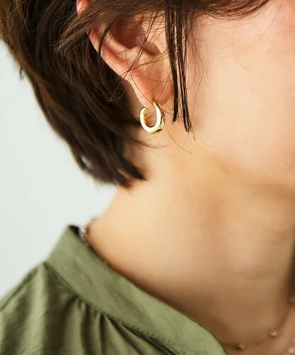 le.coeur blanc ミニフープピアス