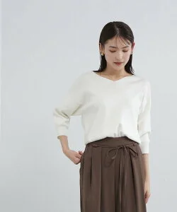 NATURAL BEAUTY BASIC 総針ベーシックシリーズ Vネックニット