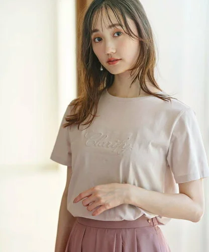 any SiS エンボスロゴ Tシャツ