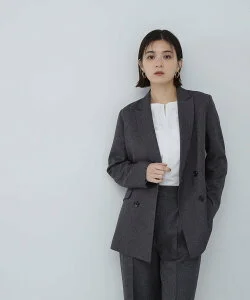 NATURAL BEAUTY BASIC シャークスキン SETUP ダブルブレストジャケット 24AW