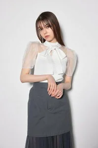 rienda バックオープンニットトップス