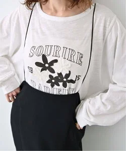 SLOBE IENA LES FLEURS 刺しゅうロゴロンTEE