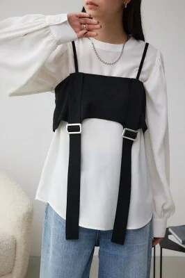 AZUL BY MOUSSY ガータービスチェレイヤードトップス