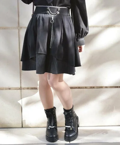 axes femme チェーンファスナー付ミニスカート