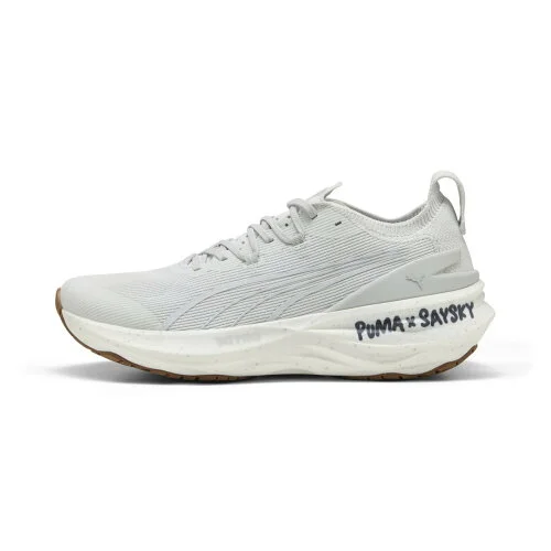 PUMA x SAYSKY フォーエバーラン ニトロ 2 ランニングシューズ